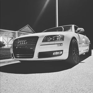 Meet your Posher, Logan